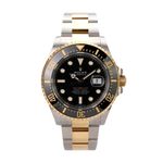 Rolex GMT-Master II 126718GRNR (2022) - Black dial 40 mm Yellow Gold case (2/8)