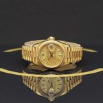 Rolex Lady-Datejust 69273 (1992) - Gold dial 26 mm Yellow Gold case (4/7)