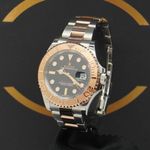 Rolex Yacht-Master 40 116621 (2017) - Black dial 40 mm Gold/Steel case (2/7)