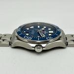 Omega Seamaster Diver 300 M 210.30.42.20.03.001 (2019) - Blue dial 42 mm Steel case (3/10)