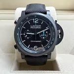 Panerai Luminor PAM 01219 (2024) - Zwart wijzerplaat 44mm Titanium (1/1)