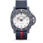 Panerai Submersible PAM01543 (2025) - White dial 44 mm Titanium case (1/1)