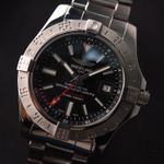 Breitling Avenger II GMT A3239011 (2019) - Black dial 43 mm Steel case (2/3)