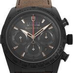 Tudor Fastrider Black Shield 42000CN (Unknown (random serial)) - Black dial 42 mm Steel case (1/5)
