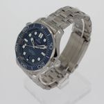 Omega Seamaster Diver 300 M 210.30.42.20.03.001 (2025) - Blue dial 42 mm Steel case (2/5)