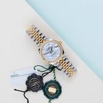 Rolex Datejust 31 278273 (2026) - Pearl dial 31 mm Gold/Steel case (2/8)