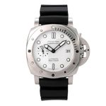 Panerai Luminor Submersible PAM02223 (2024) - White dial 42 mm Steel case (2/8)