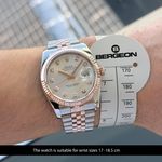 Rolex Datejust 36 116231 (2010) - Zilver wijzerplaat 36mm Goud/Staal (2/8)