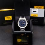 Breitling Navitimer World A24322 (2016) - 46 mm Steel case (3/8)