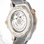 Omega Seamaster Diver 300 M 210.90.42.20.10.001 (2025) - Green dial 42 mm Titanium case (3/5)