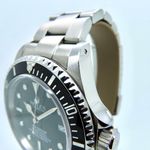 Rolex Sea-Dweller 4000 16600 (2001) - Zwart wijzerplaat 40mm Staal (3/8)