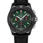 Breitling Avenger SB01462A1L1X1 (2025) - Green dial 42 mm Titanium case (1/1)