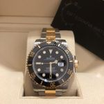 Rolex Submariner Date 116613LN (2020) - Black dial 40 mm Gold/Steel case (3/8)