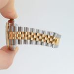 Rolex Datejust 36 116233 (2007) - Champagne wijzerplaat 36mm Goud/Staal (7/7)