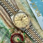 Rolex Datejust 36 16013 (1986) - Gold dial 36 mm Gold/Steel case (5/8)