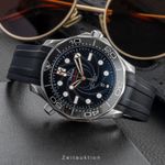 Omega Seamaster Diver 300 M 210.22.42.20.01.004 (Unknown (random serial)) - Black dial 42 mm Steel case (2/8)