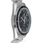 Omega Speedmaster Professional Moonwatch 311.33.42.30.01.002 (Unknown (random serial)) - Black dial 42 mm Steel case (6/8)