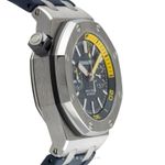 Audemars Piguet Royal Oak Offshore Diver Chronograph 26703ST.OO.A027CA.01 (Onbekend (willekeurig serienummer)) - Blauw wijzerplaat 42mm Staal (6/8)