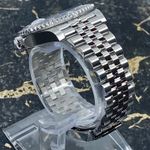 Rolex GMT-Master II 126710BLNR (2024) - Black dial 40 mm Steel case (6/8)