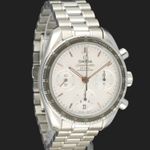 Omega Speedmaster 324.30.38.50.02.001 (2024) - Silver dial 38 mm Steel case (4/8)