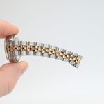 Rolex Lady-Datejust 69173 (1984) - Champagne wijzerplaat 26mm Goud/Staal (7/7)