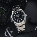 Rolex Explorer 124270 (2022) - Black dial 36 mm Steel case (1/8)