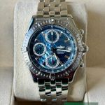 Breitling Chronomat A13352 (2003) - Blue dial 39 mm Steel case (2/7)