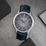 Baume & Mercier Clifton M0A10550 (Onbekend (willekeurig serienummer)) - Grijs wijzerplaat 40mm Staal (1/8)