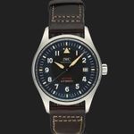 IWC Pilot IW326803 (2019) - Zwart wijzerplaat 39mm Staal (3/8)