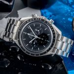 Omega Speedmaster Professional Moonwatch 311.30.42.30.01.005 (Onbekend (willekeurig serienummer)) - Zwart wijzerplaat 42mm Staal (2/8)