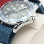 Omega Seamaster Diver 300 M 2531.80.00 (2000) - Blue dial 41 mm Steel case (5/8)