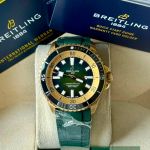 Breitling Superocean 42 N17375201L1S1 (Unknown (random serial)) - Green dial 42 mm Bronze case (4/5)