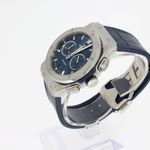 Hublot Classic Fusion Chronograph 541.NX.7170.LR (2025) - Blue dial 42 mm Titanium case (2/4)