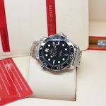 Omega Seamaster Diver 300 M 210.30.42.20.01.001 (2019) - Black dial 42 mm Steel case (8/8)