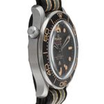 Omega Seamaster Diver 300 M 210.92.42.20.01.001 (Unknown (random serial)) - Brown dial 42 mm Titanium case (7/8)