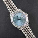 Rolex Day-Date 40 228236 (2024) - Blauw wijzerplaat 40mm Platina (2/8)