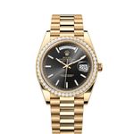 Rolex Day-Date 40 228348RBR (2024) - Black dial 40 mm Yellow Gold case (1/1)