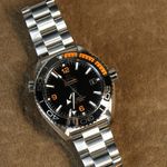 Omega Seamaster Planet Ocean 215.30.44.21.01.002 (2026) - Zwart wijzerplaat 44mm Staal (1/2)