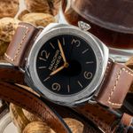 Panerai Special Editions PAM00685 (Onbekend (willekeurig serienummer)) - Zwart wijzerplaat 47mm Staal (2/8)