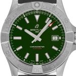 Breitling Avenger A17328101L1X1 (2025) - Groen wijzerplaat 42mm Staal (1/7)