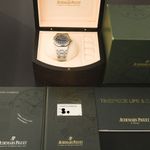 Audemars Piguet Royal Oak 14790ST.OO.0789ST.08 (2004) - Blue dial 36 mm Steel case (2/8)