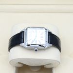 Cartier Santos Dumont WSSA0023 (2025) - Silver dial 28 mm Steel case (4/8)