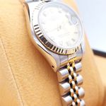 Rolex Lady-Datejust 69173 (1992) - Champagne wijzerplaat 26mm Goud/Staal (4/8)