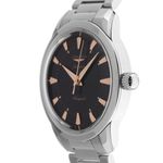 Longines Conquest Heritage L1.649.4.52.6 (2025) - Zwart wijzerplaat 38mm Staal (4/7)