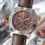 Breitling Chronomat 44 IB0110 (2009) - Rood wijzerplaat 44mm Staal (3/8)