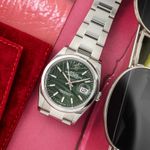 Rolex Datejust 36 126200 (Onbekend (willekeurig serienummer)) - Groen wijzerplaat 36mm Staal (2/8)