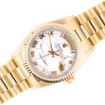 Rolex Day-Date 36 18238 (1995) - White dial 36 mm Yellow Gold case (1/8)