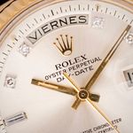 Rolex Day-Date 1803 (1976) - Silver dial 36 mm Yellow Gold case (2/8)