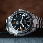 Omega Seamaster Planet Ocean 232.30.46.21.01.003 (2018) - Zwart wijzerplaat 46mm Staal (3/5)