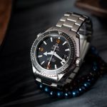 Omega Seamaster Planet Ocean 232.30.46.21.01.003 (2018) - Zwart wijzerplaat 46mm Staal (2/5)